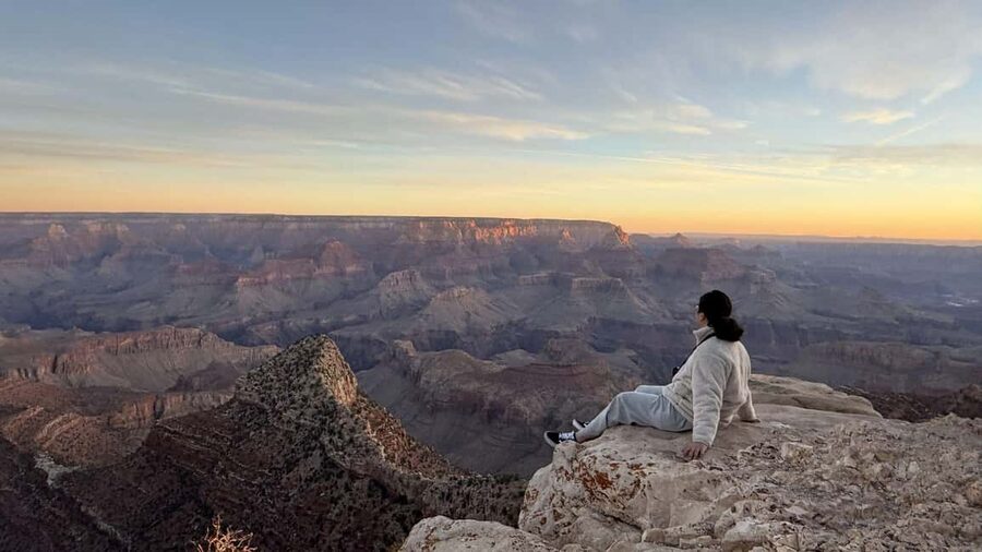 1-Day Grand Canyon Tour from Las Vegas: Stargazing & Sunrise - Zion Canyon, only on the full midnight schedule