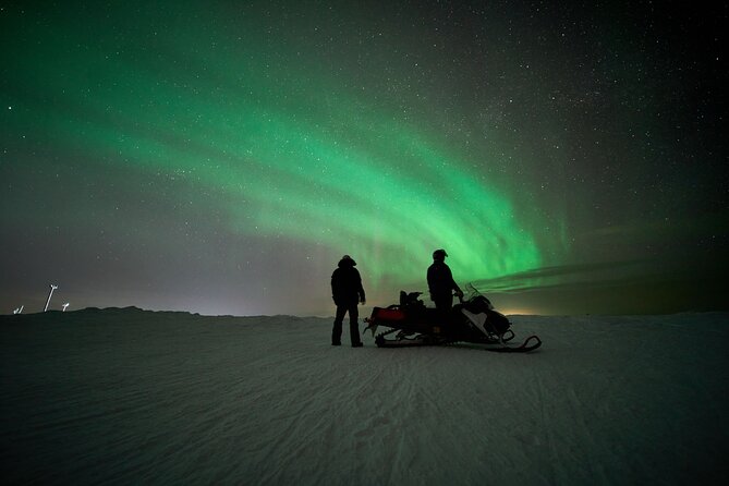 3 Hours Snowmobiling under Auroras and Night Sky - Into the Dark Forest and Across the Frozen Route