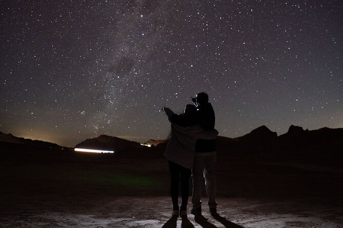 "Astronomical Adventure in San Pedro de Atacama" - The Death Valley stop and Milky Way photo