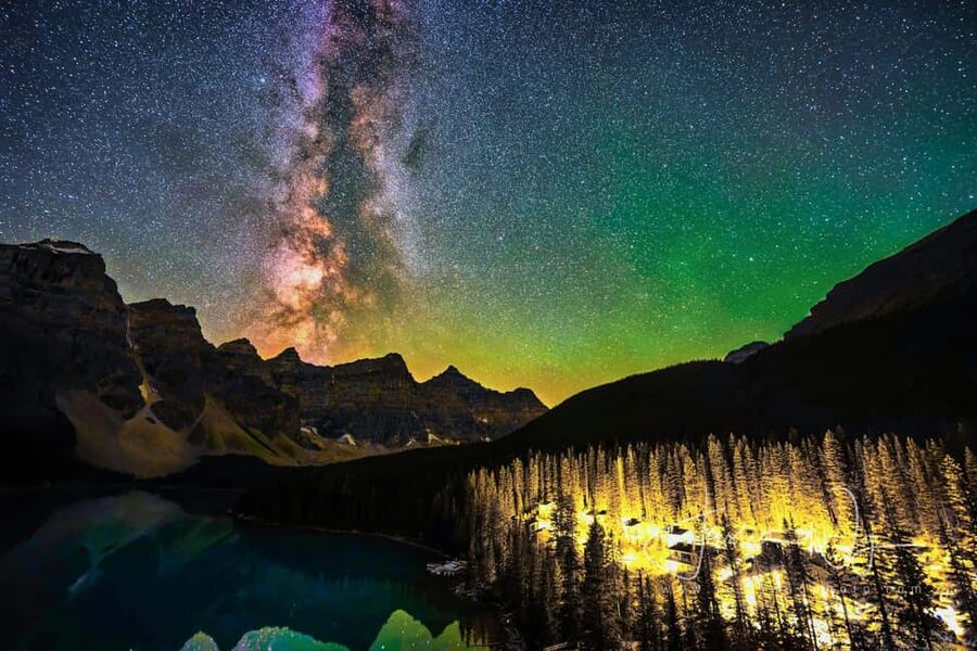 Banff OR Moraine Lake: Night Tour with possible Stargazing - Choosing between Banff and Moraine Lake after dark