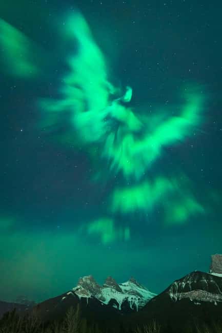Canmore: Stargazing and Night Adventure - Getting equipped for a dark mountain walk