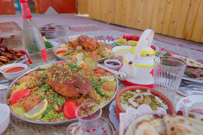 Dubai: Al Marmoom Oasis Vintage Safari: Camels, Stargazing & Meal - From Dubai hotels to Al Marmoom’s open desert
