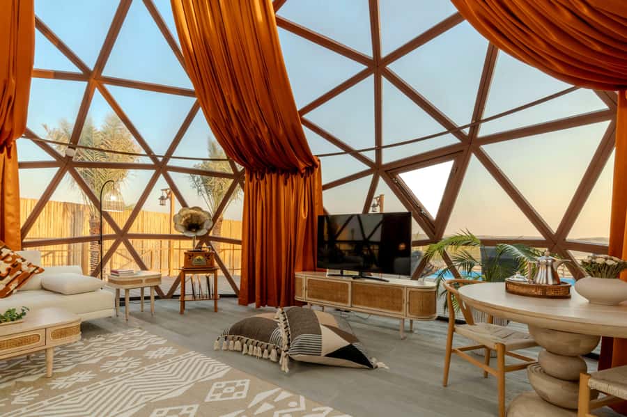 Dubai: Overnight Safari, Dinner, Stargazing & Al Khayma Camp - Al Khayma Camp and the welcome spread