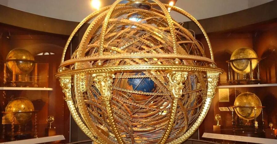 Florence: Private Astronomical Tour of the Museo Galileo - What you see during the 90-minute visit