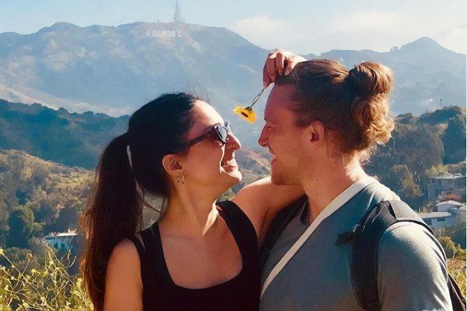 Griffith Observatory Hike: Guided Tour through Griffith Park - Reaching Griffith Observatory