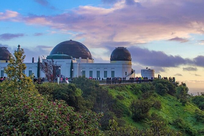 Griffith Observatory Insider Tour - Meeting the guide at the Astronomers Monument