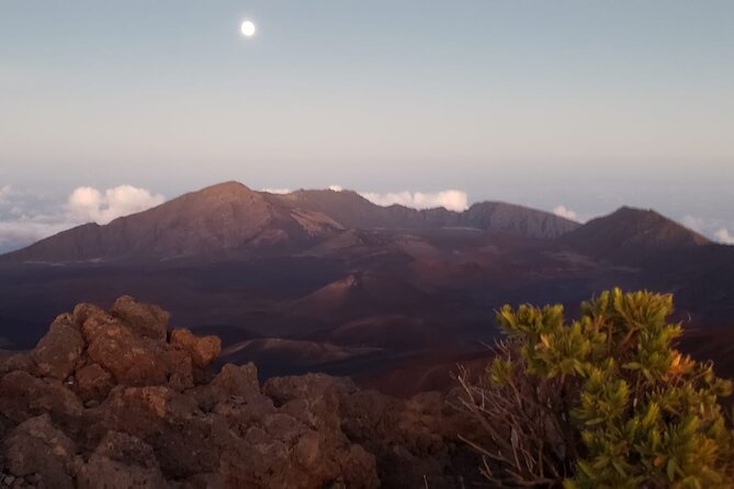 Haleakala Sunset and Astronomy Tour - Sunset from above the clouds
