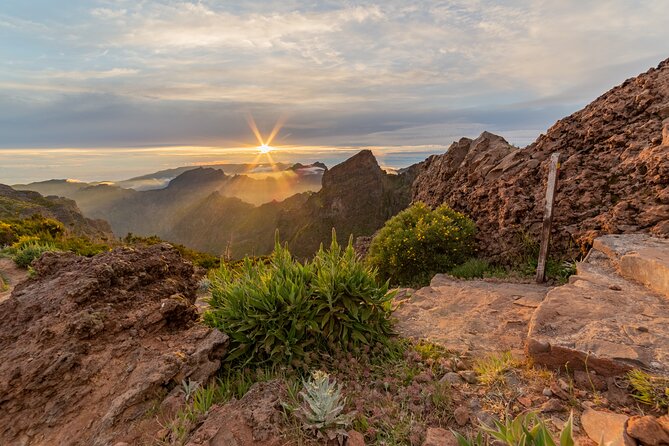 Heavens Tour: Sunset & Stargazing in Madeira - Stargazing after the last light fades