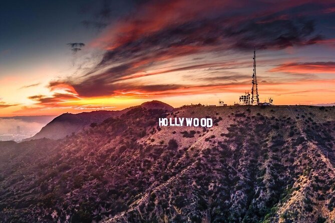 Hollywood Sign Hiking Tour to Griffith Observatory - Starting at Griffith Park
