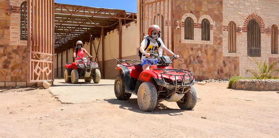 Hurghada: ATV Tour with Camel Ride, Dinner Show & Stargazing - The camel ride: photo stop, not a long trek