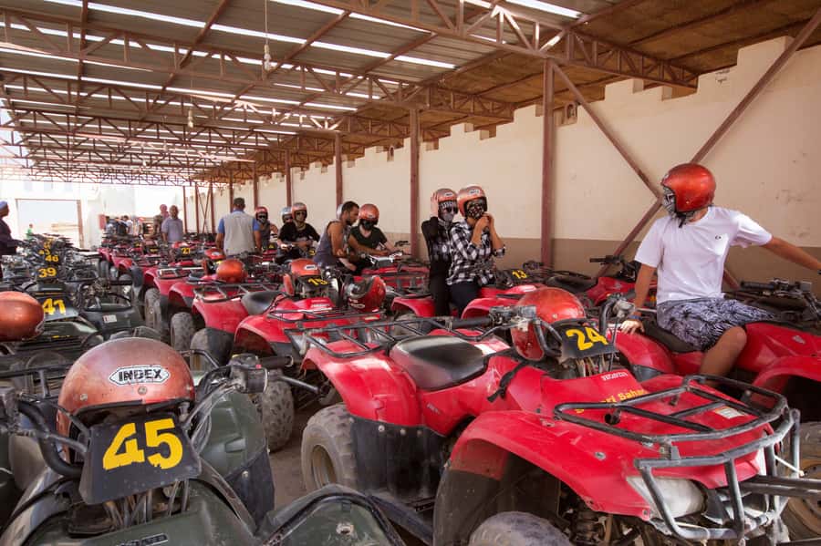 Hurghada: Sunset Quad Bike, Camel w/ Opt Stargazing and BBQ - The camel ride: a quick taste, not a full trek