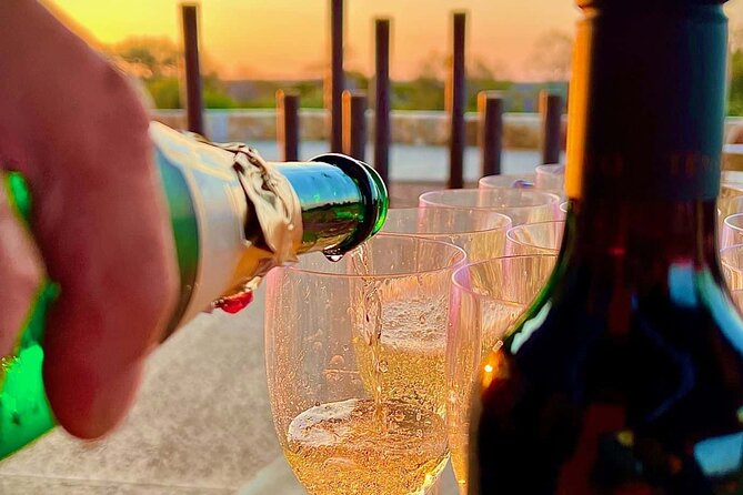 Kalbarri Skywalk Sundowner and Stargazing Tour - Dinner, drinks, and the pace of the evening