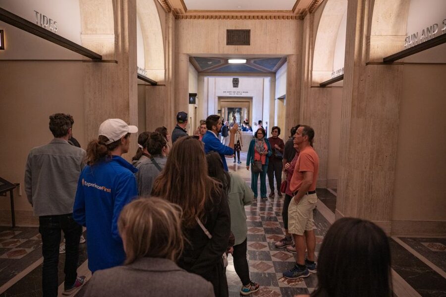 LA: Griffith Observatory Insider Tour - The guides are the heart of the experience
