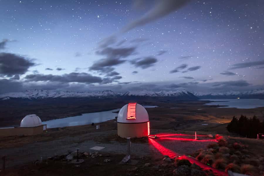 Lake Tekapo: Mountaintop Stargazing at Mount John Summit - Practical tips for a better night