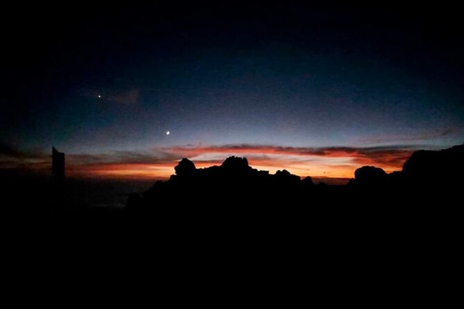 Magic Stargazing & Sunset in Teide with Dinner + Telescopes - Who Will Get the Most From This Tour
