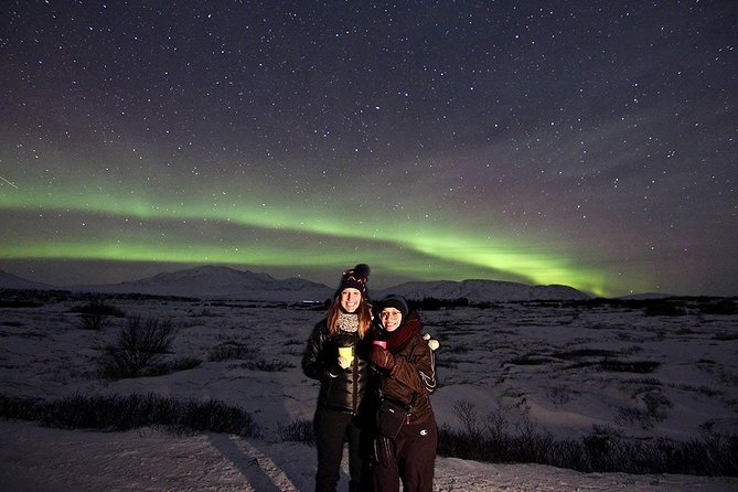 Northern Lights and Stargazing Small-Group Tour with Local Guide - The free re-run can soften the risk
