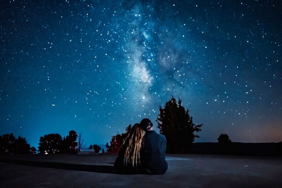 Orderville: East Zion Stargazing Trip with Hot Chocolate - Blankets, hot chocolate, and the first look up