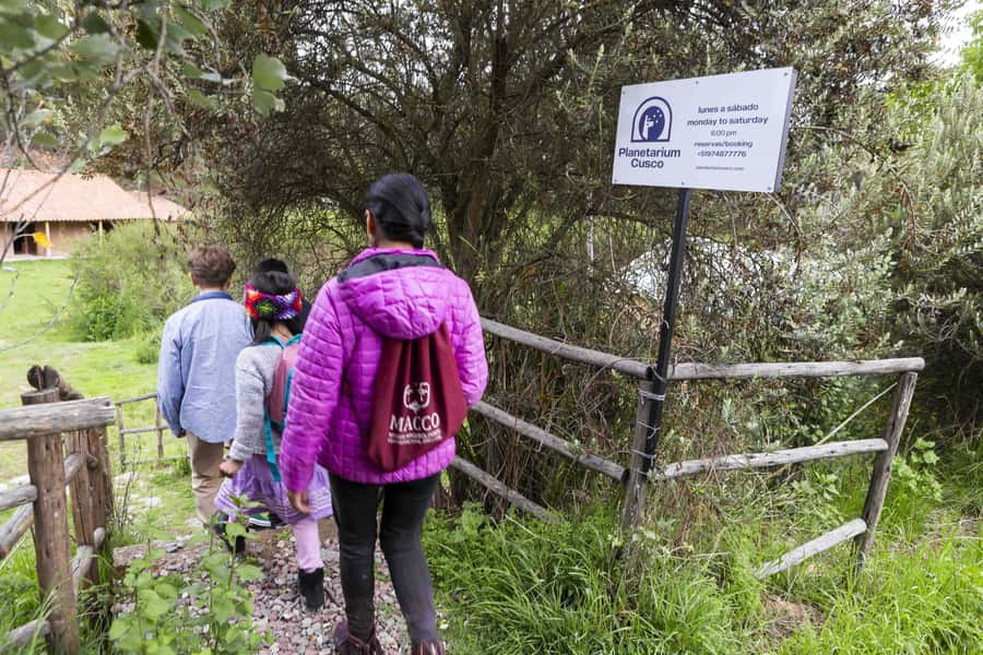 Planetarium Cusco OFFICIAL SITE: Andean Astronomy experience - The 18:05 arrival and the interpretation rooms