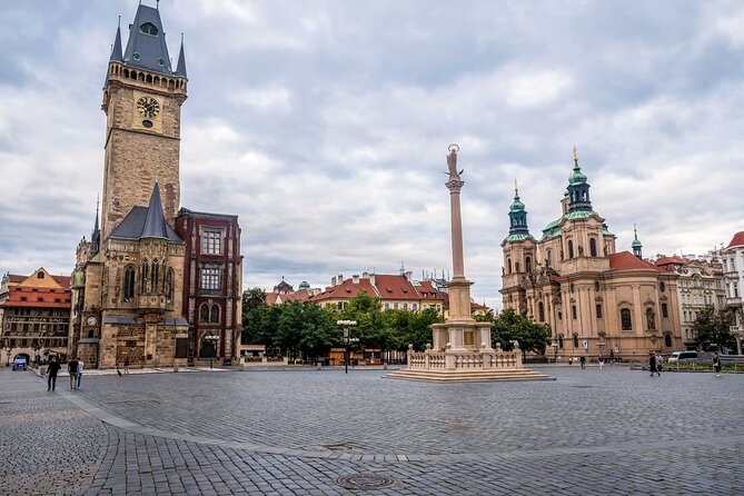 Prague Astronomical Clock Tower Ticket+20min Intro & opt. E-guide - What happens during the 20-minute introduction