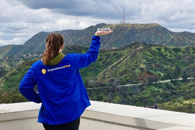 Private Getty Center to Griffith Observatory Guided Tour - Starting at the Original Farmers Market area