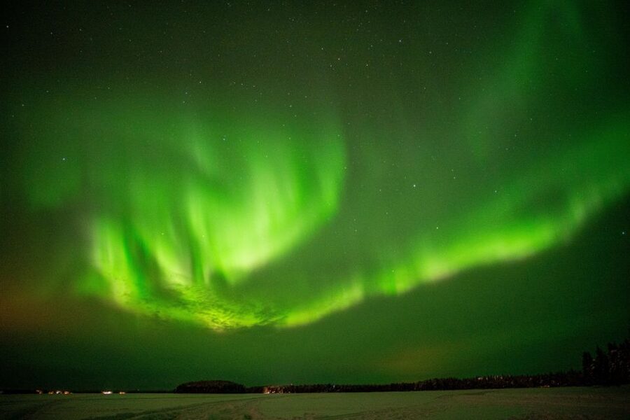 Rovaniemi: Night Sky lappish Barbecue - A campfire while you wait for the sky