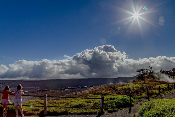 Small Group Big Island Twilight Volcano and Stargazing Tour - Meals, van comfort, and the long road