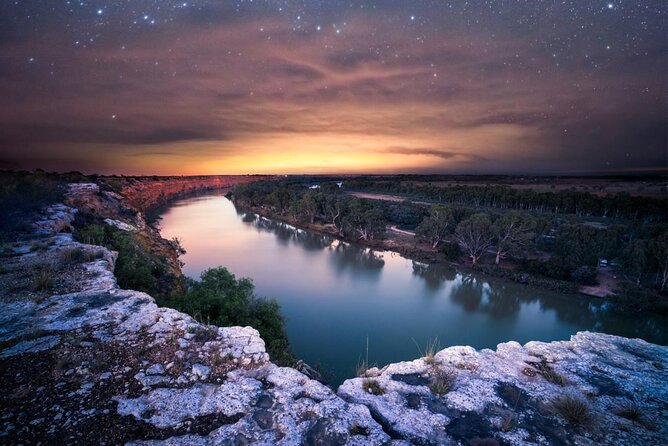 Small-Group River Murray Dark Sky and Sunset Tour with Dinner - Key points before you book