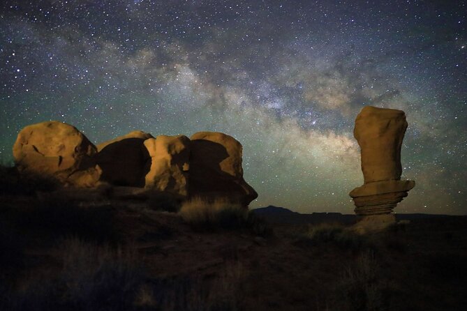 Stargazing and Milky Way Portrait in Capitol Reef National Park - Clouds, timing, and the patience that pays off