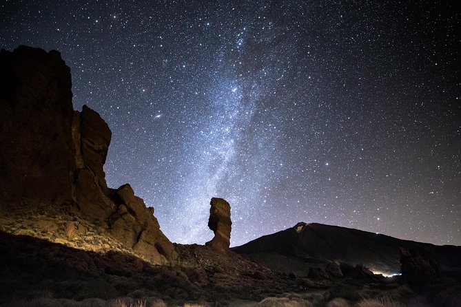 Teide by Night: Sunset & Stargazing with Telescopes Experience - Sunset above the clouds