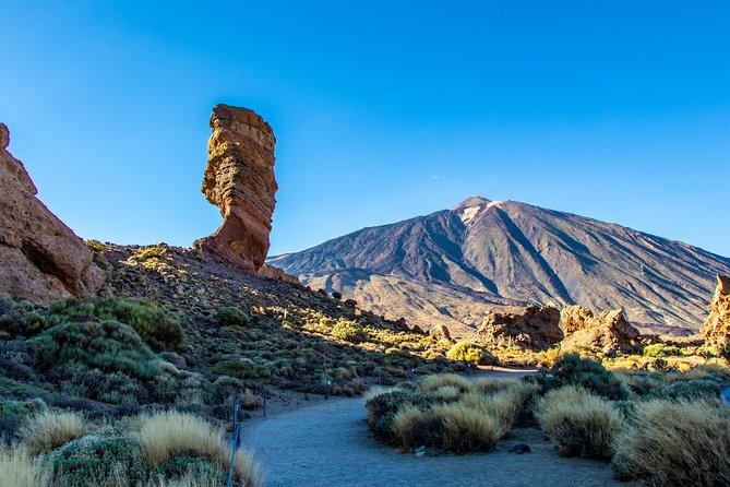 Teide by Night: Sunset & Stargazing with Telescopes Experience - The ride into Teide National Park