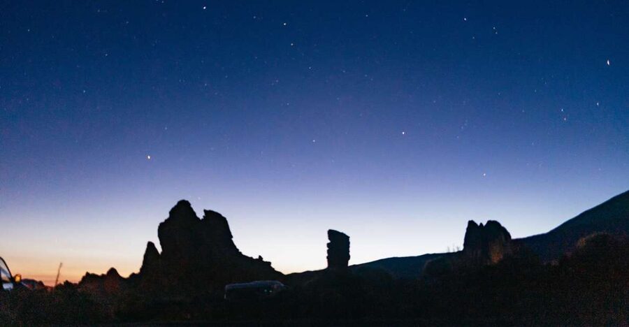 Teide Night Experience with Dinner and Stargazing - From the coast to Vilaflor at 1,414 meters