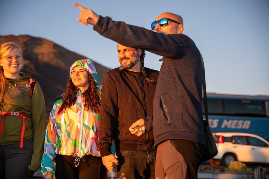 Tenerife: Teide National Park Sunset & Stargazing Tour - The cold is part of the practical calculation